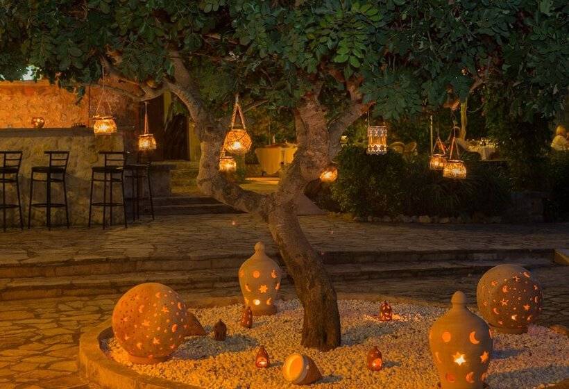 هتل Casa Font I Roig