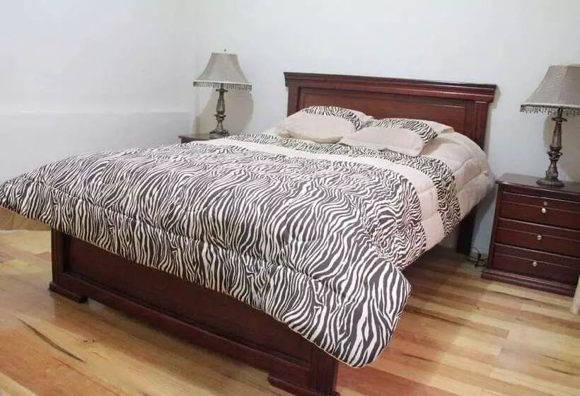 هتل Casas Del Rio