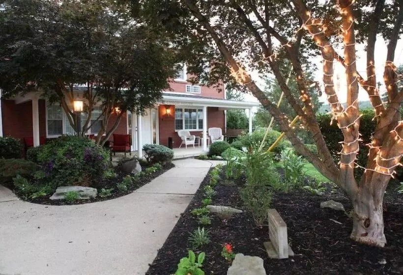 Hotelli Champion Lakes Golf Resort