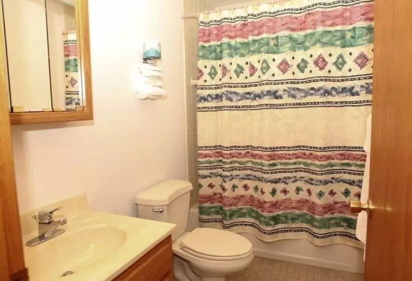 Hotelli Champion Lakes Golf Resort