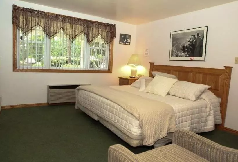 Hotelli Champion Lakes Golf Resort