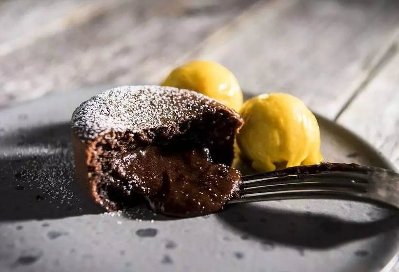 ホテル Gomobu Fjellstue