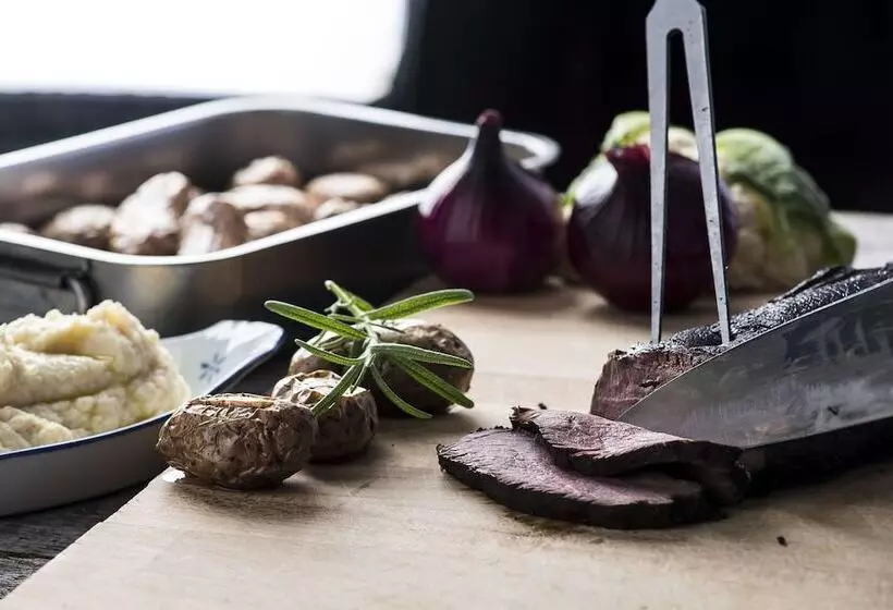 ホテル Gomobu Fjellstue