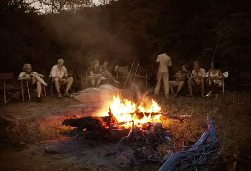 هتل H12 Kipalo Hills