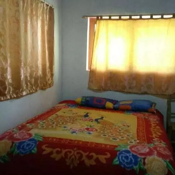 Hotelli Hospedaje Illariy