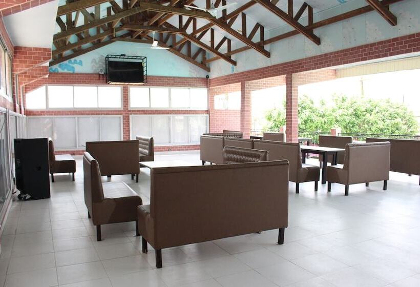 هتل Hôtel Belavie