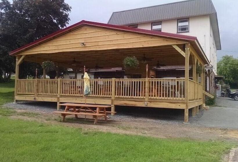 ホテル Lakewood Lodge & Restaurant