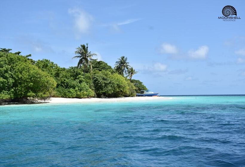 هتل Moonshell Residence