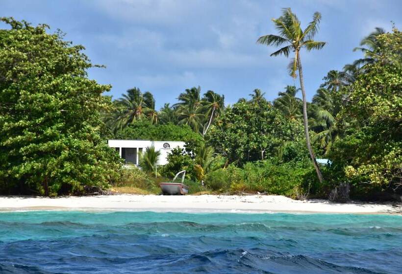 هتل Moonshell Residence