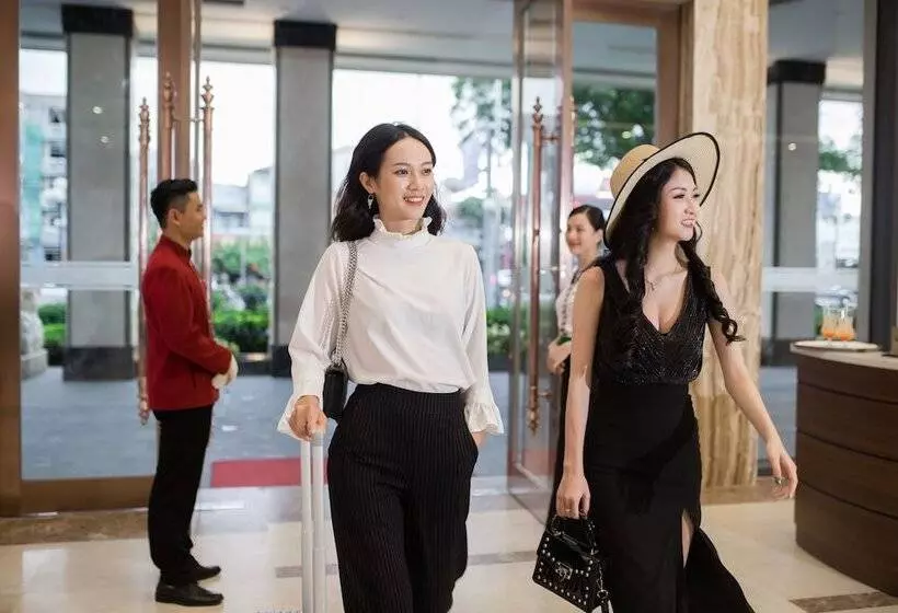 هتل Muong Thanh Luxury Ha Nam