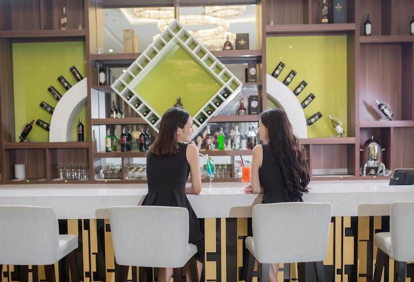 هتل Muong Thanh Luxury Ha Nam