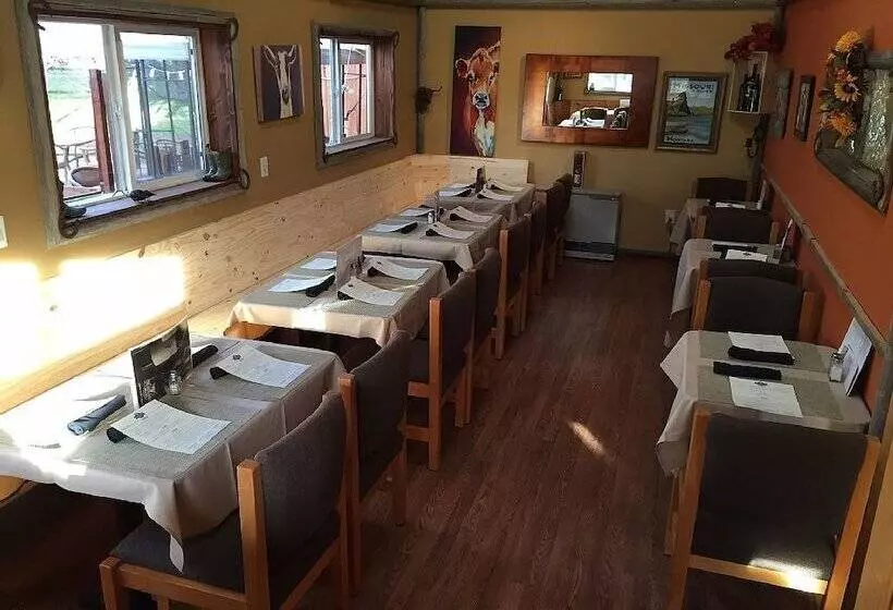 Hotelli Norwegian Wood Ranch