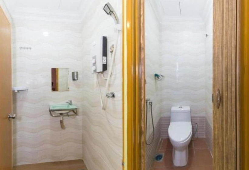 ホテル Saujana City