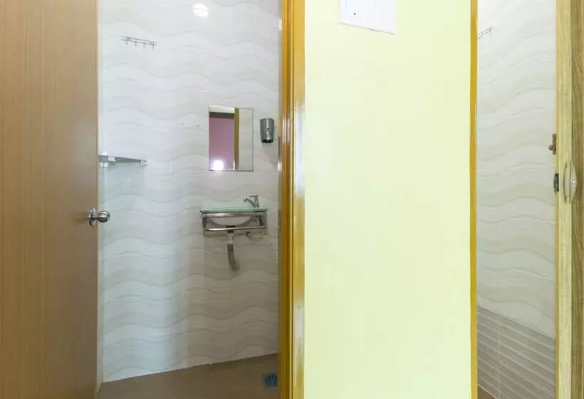 ホテル Saujana City