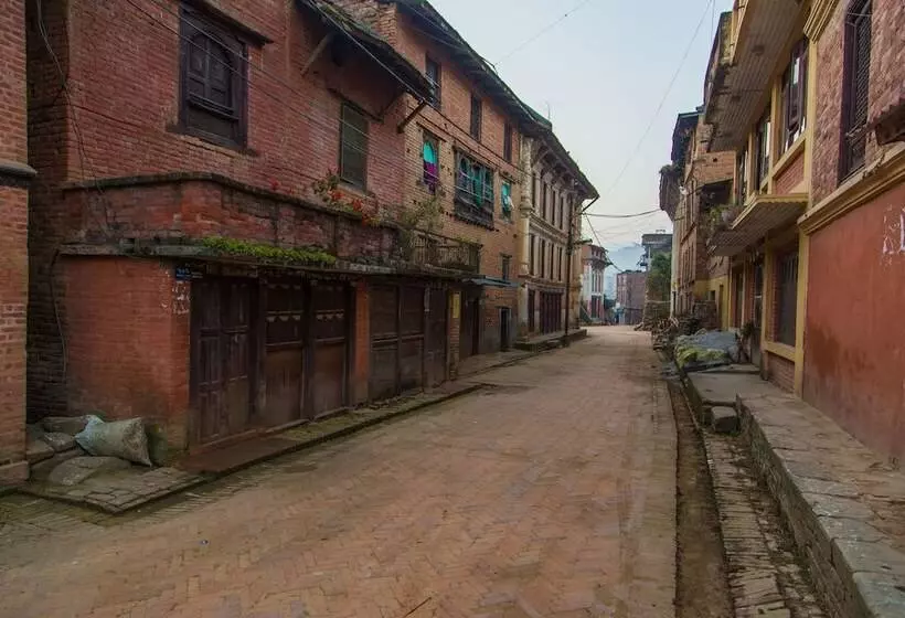 هتل Panauti Community Homestay