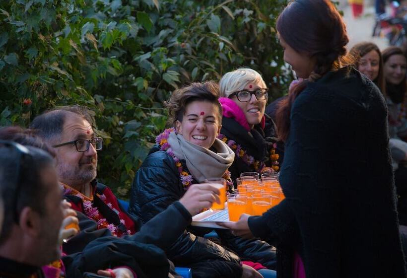 هتل Panauti Community Homestay