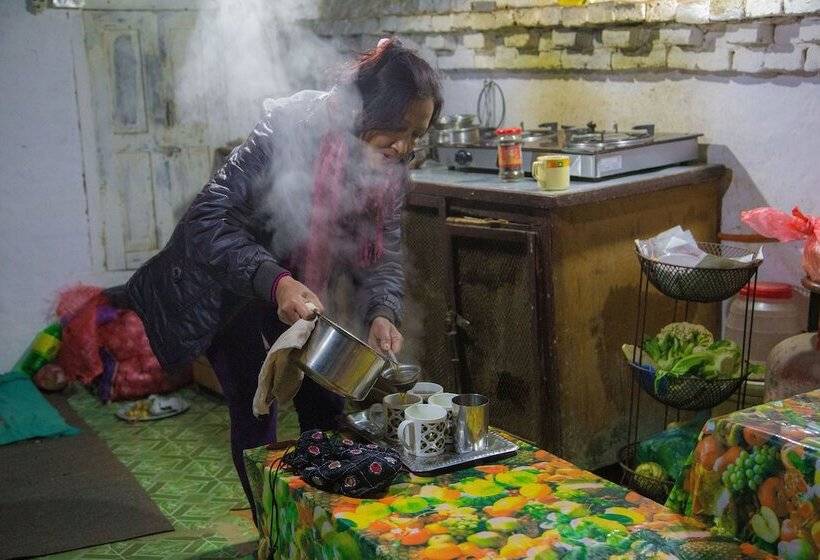 هتل Panauti Community Homestay