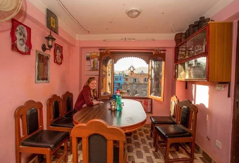 هتل Panauti Community Homestay