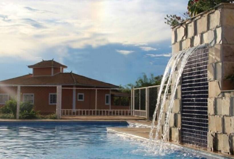 Hôtel Pousada Recanto Dos Araçás