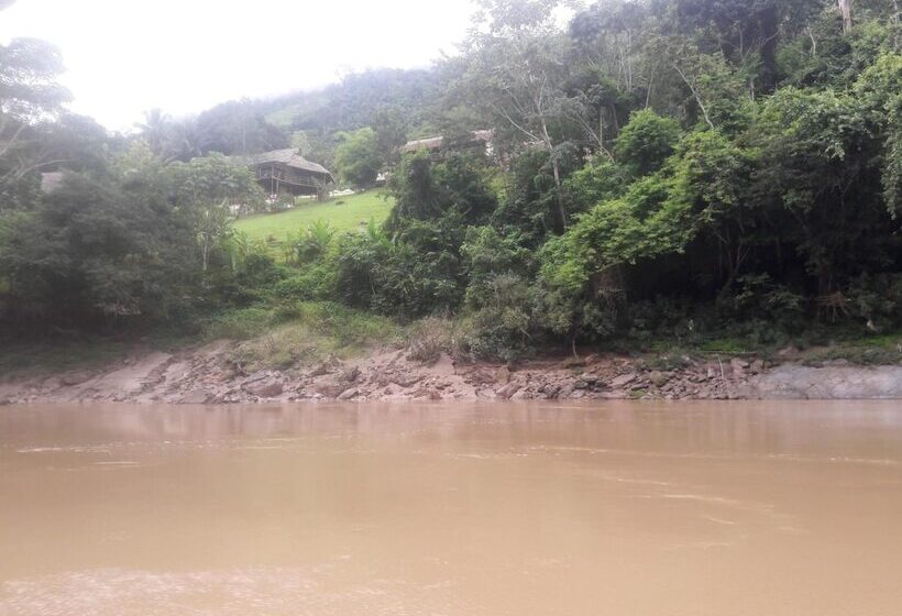 ホテル Pumarinri Amazon Lodge