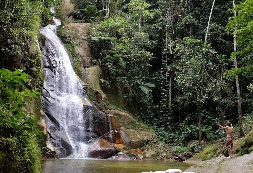 ホテル Pumarinri Amazon Lodge