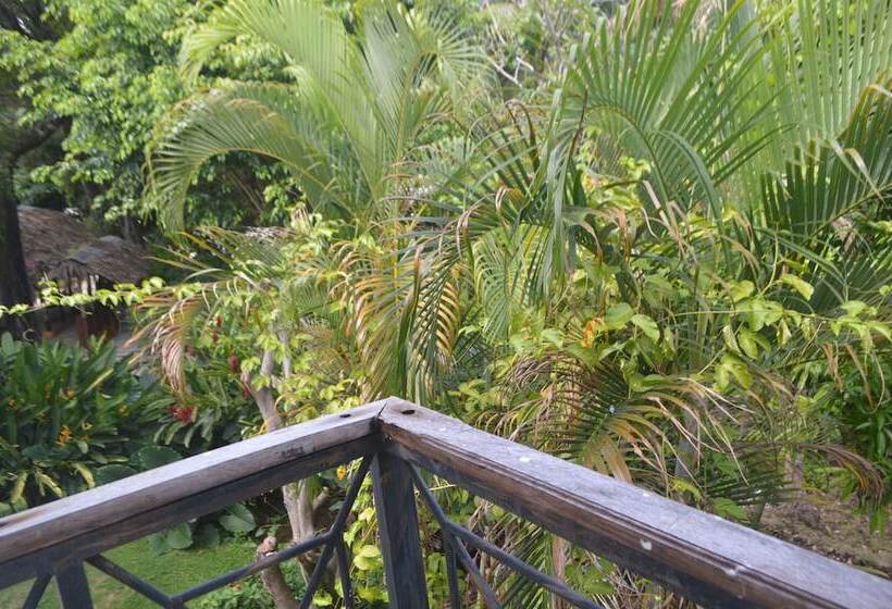 هتل Rancho Don Cesar