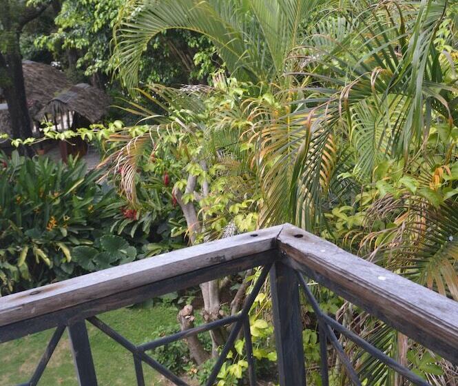 هتل Rancho Don Cesar