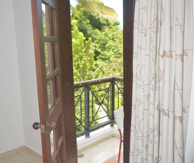 هتل Rancho Don Cesar