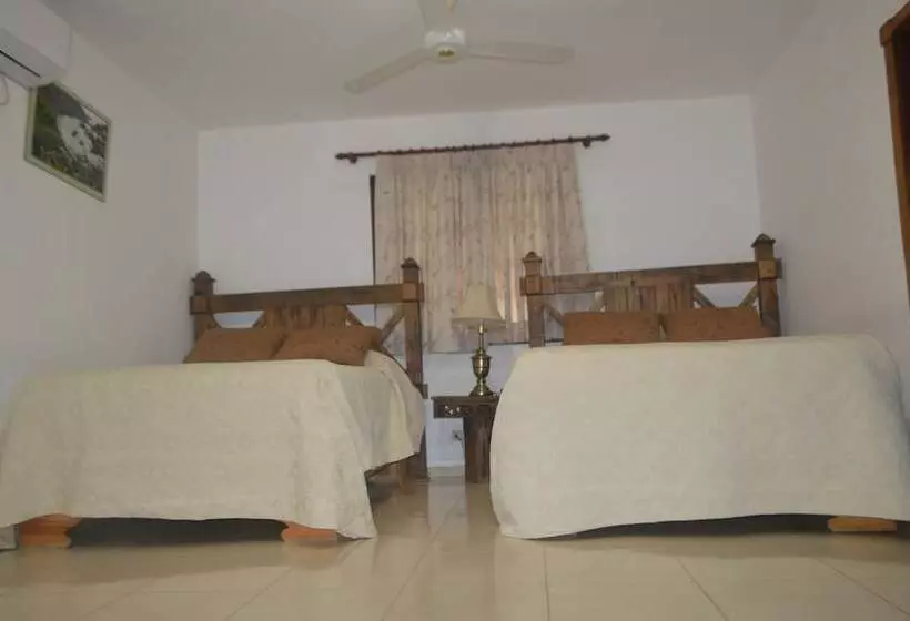 هتل Rancho Don Cesar