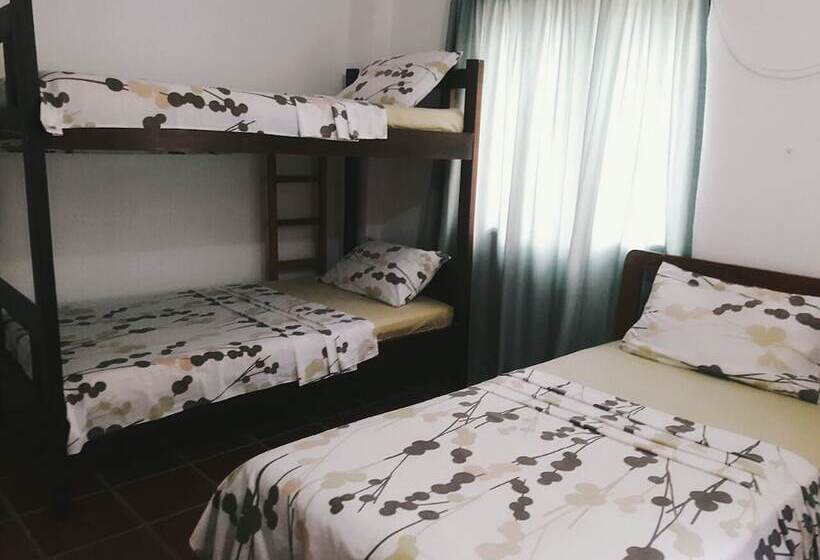 هتل Santa Cruz De Mompox