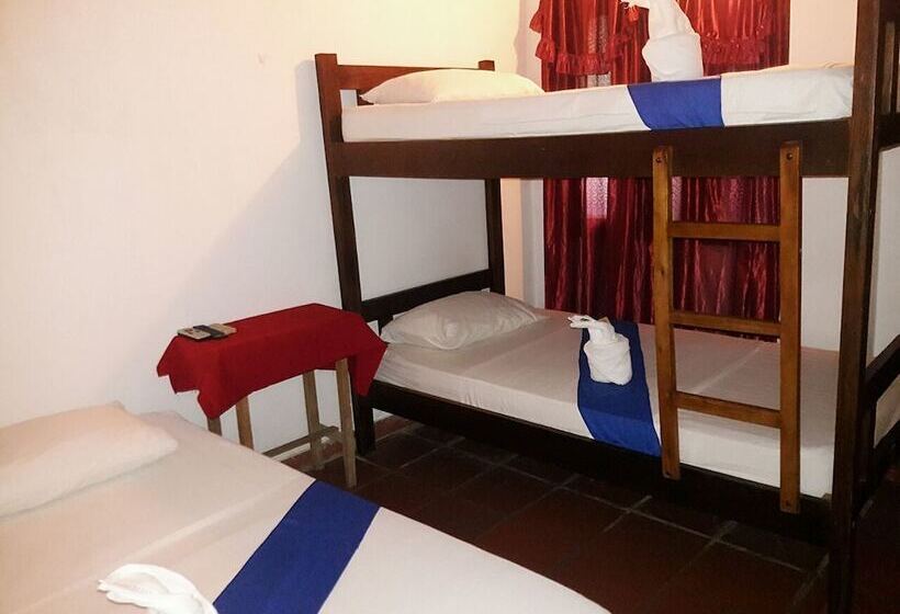 هتل Santa Cruz De Mompox