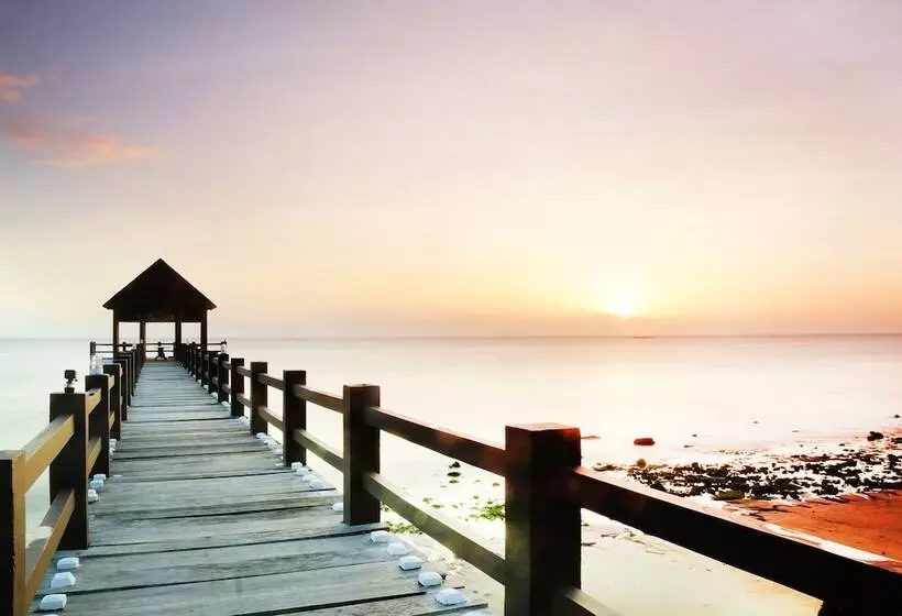 ホテル Ticao Altamar Boutique Resort