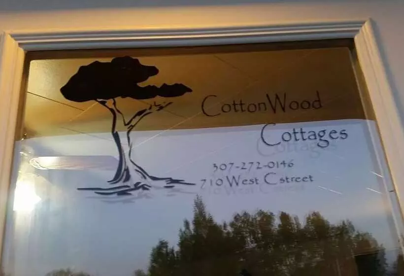 モーテル Cottonwood Cottages