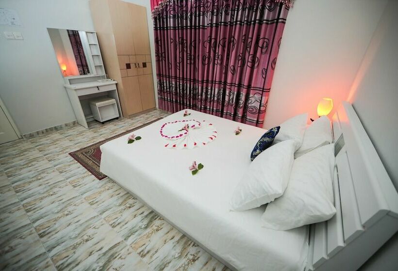 Pensjonat Huvadhoo Inn