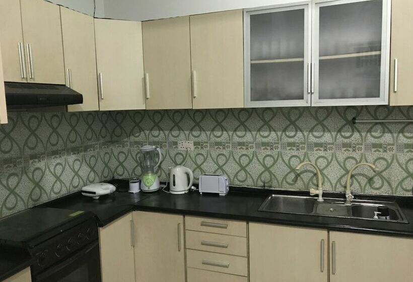 Pensjonat Huvadhoo Inn