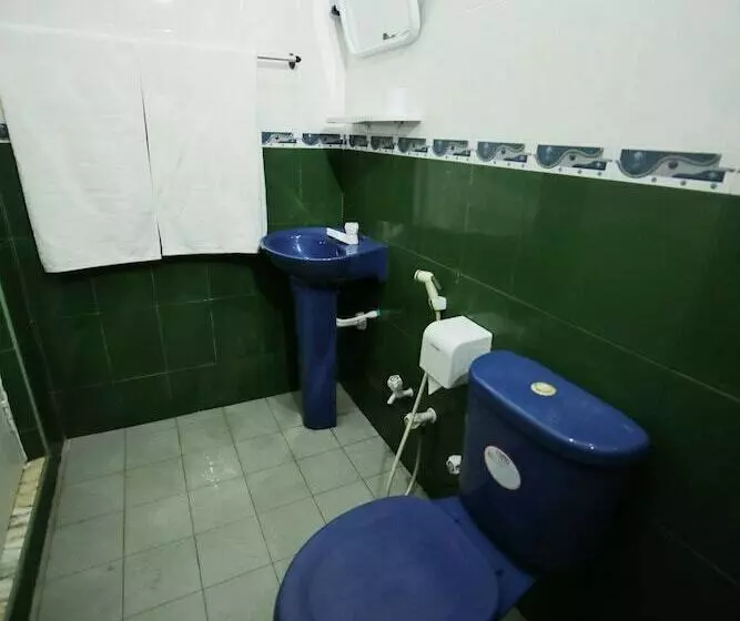 پانسیون Huvadhoo Inn