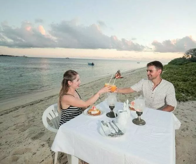 پانسیون Huvadhoo Inn