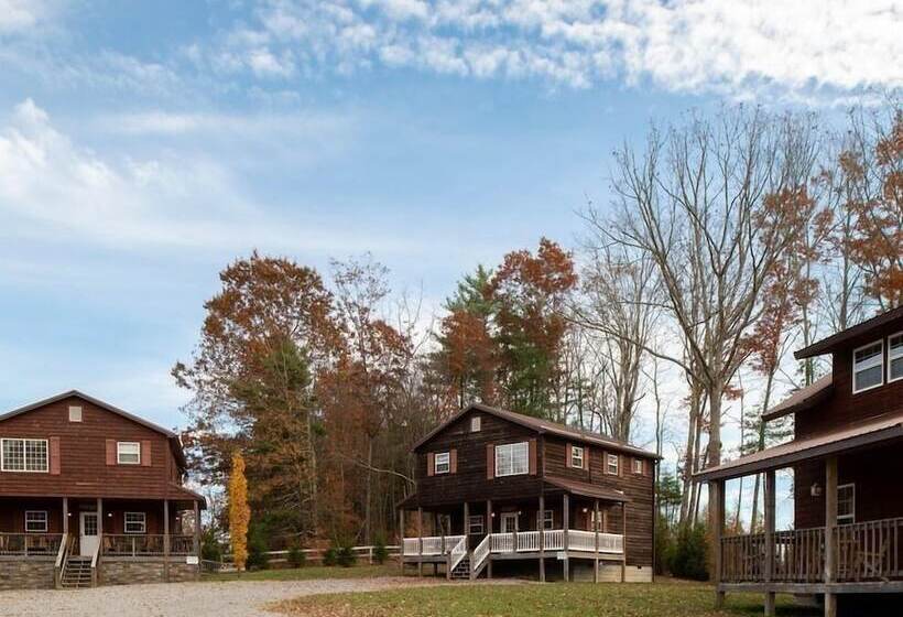 Pipestem Spa Event Center And Mountain Chalets