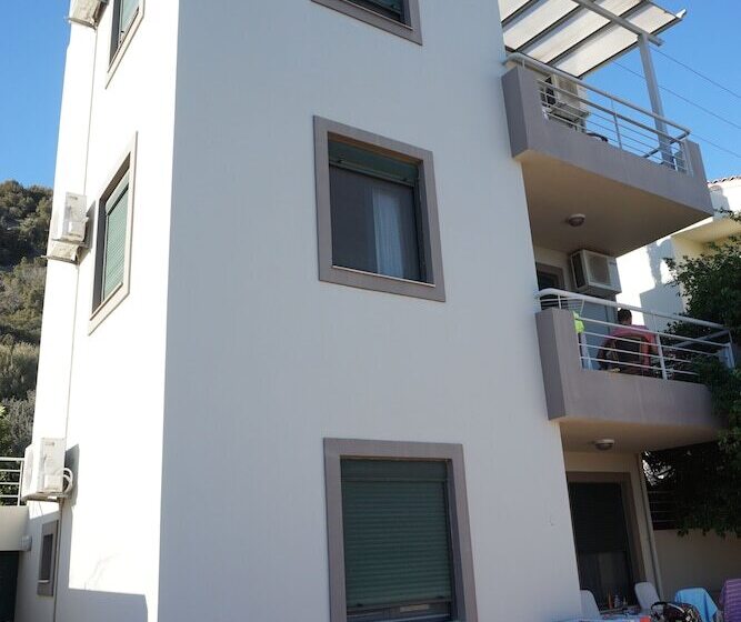 Portela Apartments Kampoula