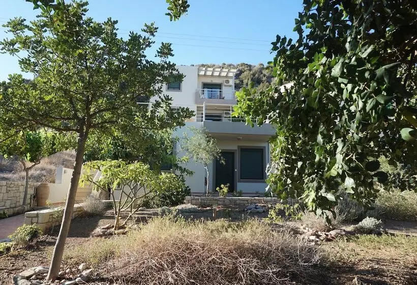 Portela Apartments Kampoula