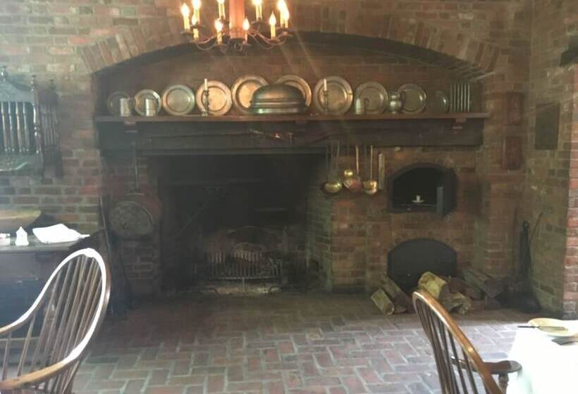 Spread Eagle Tavern And Inn