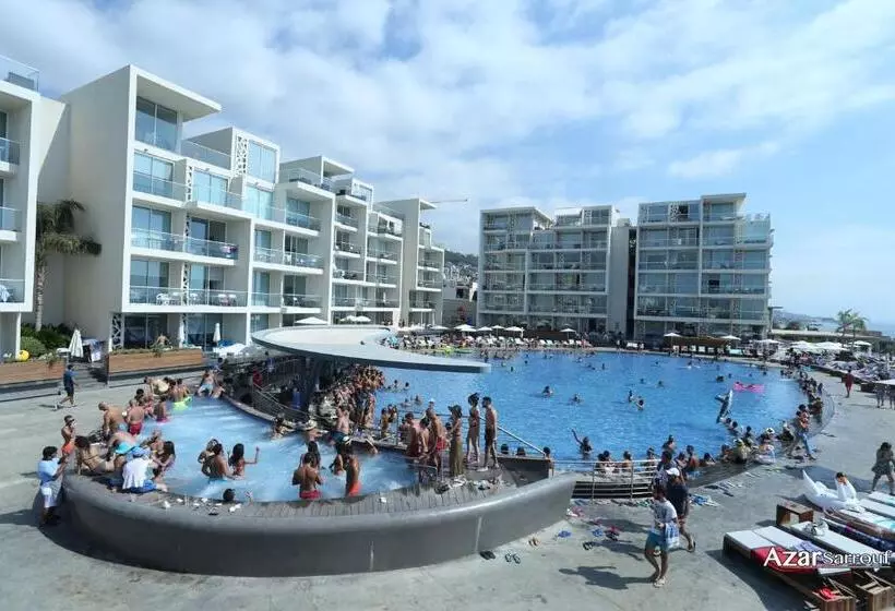 Whitelace Resort
