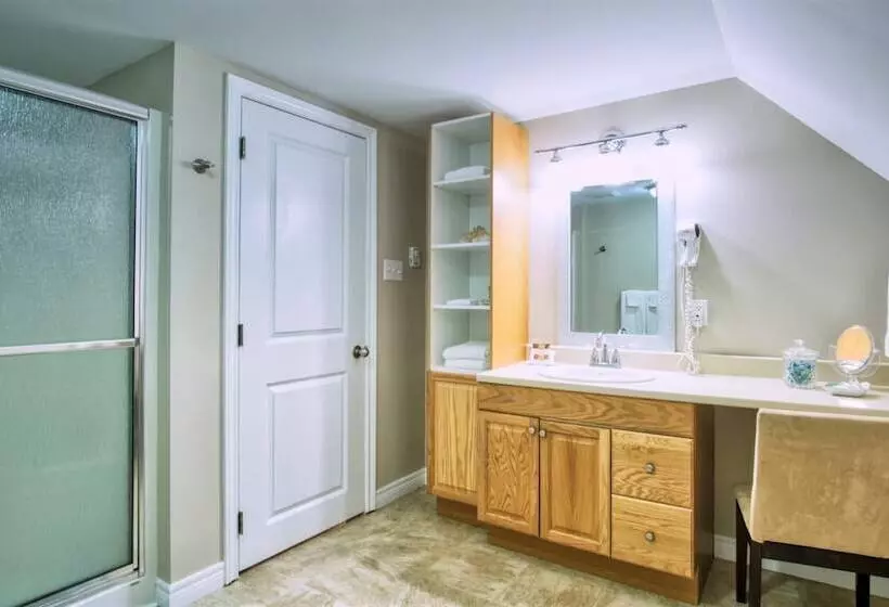 Aamiaismajoitus (B&B) Shamrock Suites