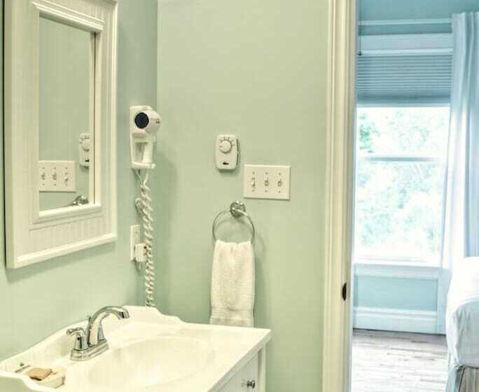 Bed and Breakfast Shamrock Suites