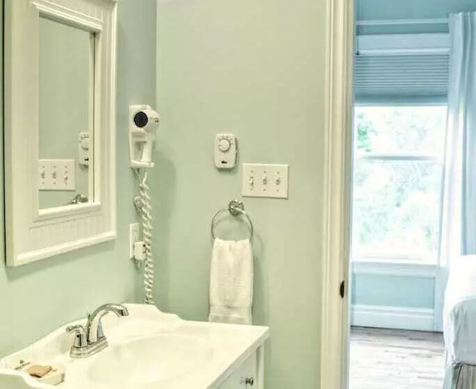 Aamiaismajoitus (B&B) Shamrock Suites