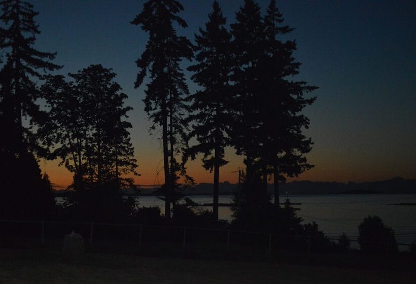 Bed & Breakfast Two Eagles Lodge