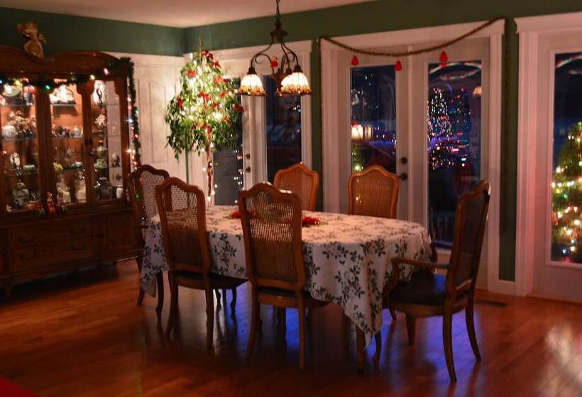 Bed & Breakfast Two Eagles Lodge