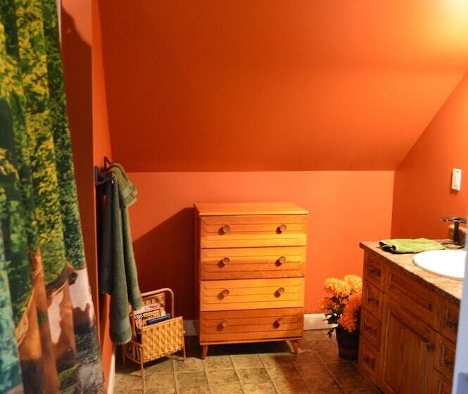 Bed & Breakfast Two Eagles Lodge