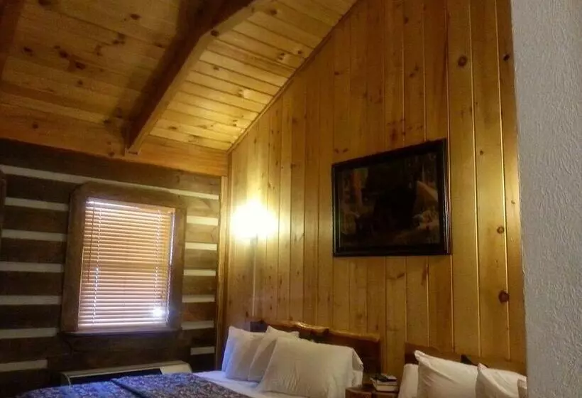 Black Bear Lodge Motel