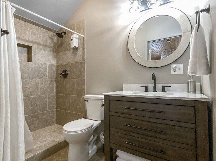 Black Forest Inn Bed & Breakfast